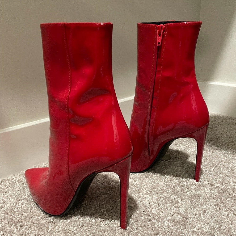 Saint Laurent Boots